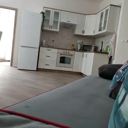 Kate & Jenny - Cosy Place In The Center Apartment *